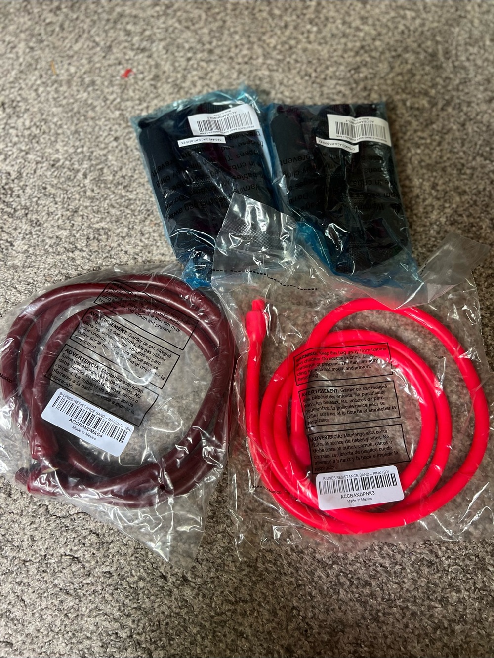 Resistance Band Set in Red and Burgundy